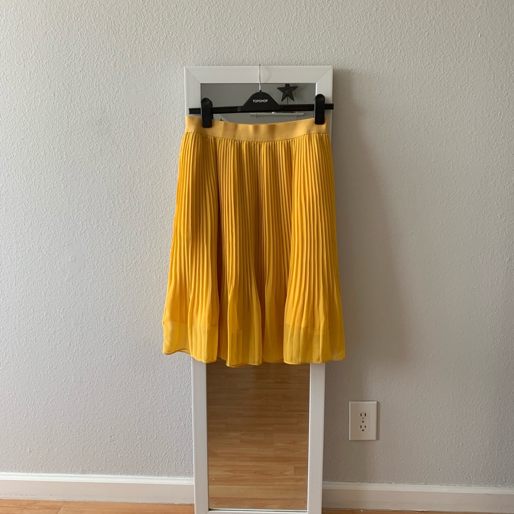 Yellow Pleated Skirt